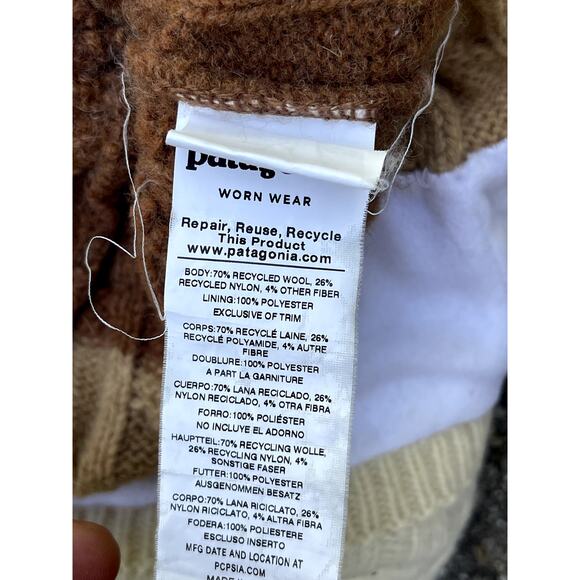 Patagonia Breaks Pom Beanie Hat Womens One Size Knit Brown Merino Wool Blend - Picture 5 of 6